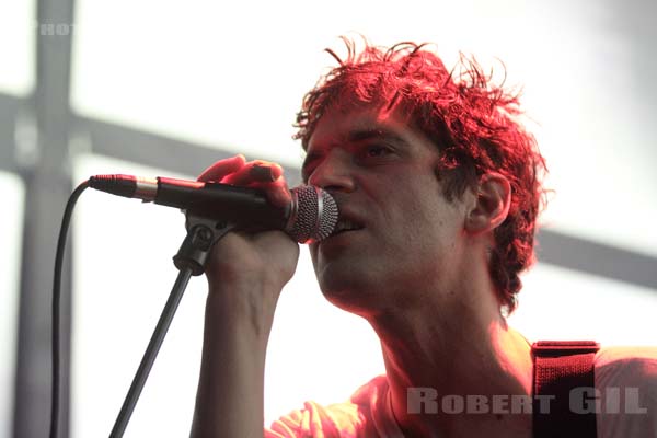 SUUNS - 2014-10-01 - PARIS - Gaite Lyrique - 